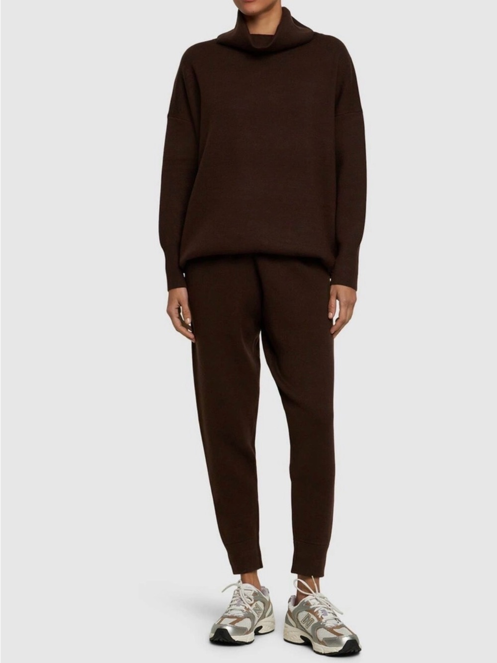 Varley Women’s Cavendish Roll Neck True Knit Sweater in Brown, Size Medium.